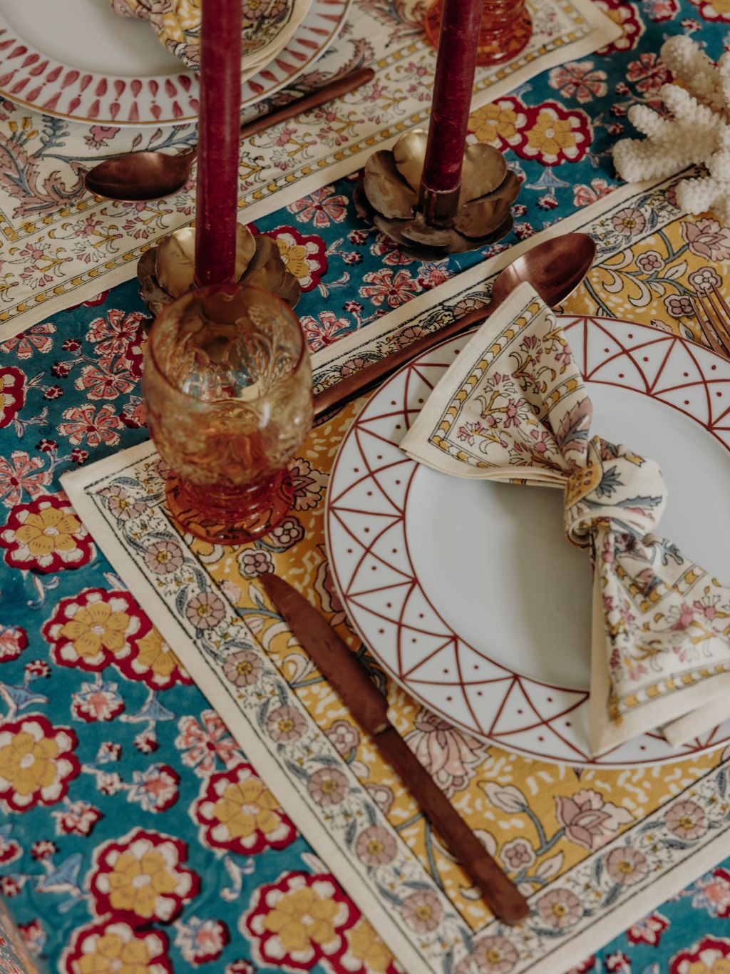 Jamini - Maison Slide background