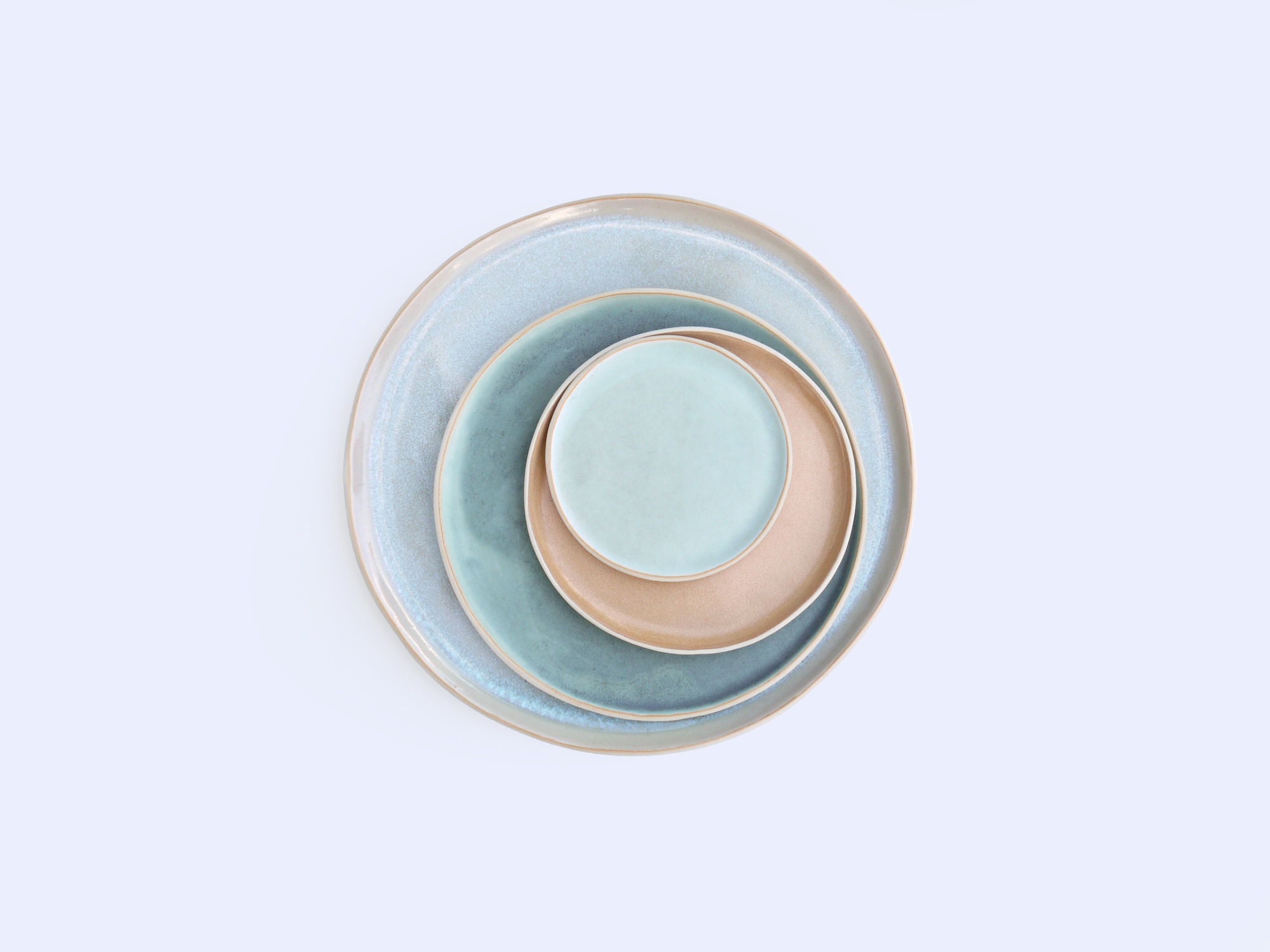 assiette en céramique