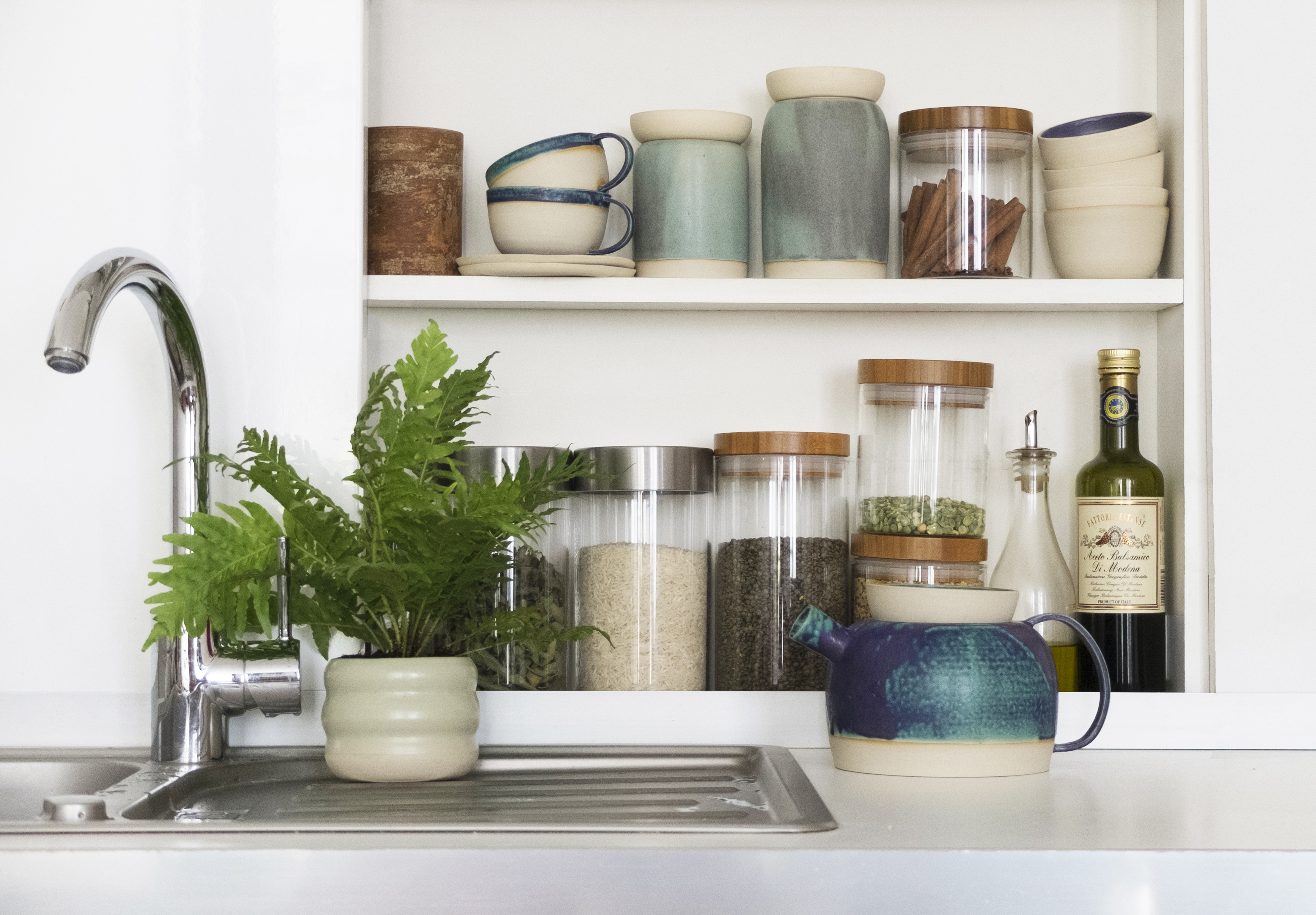 rangements de cuisine et céramique