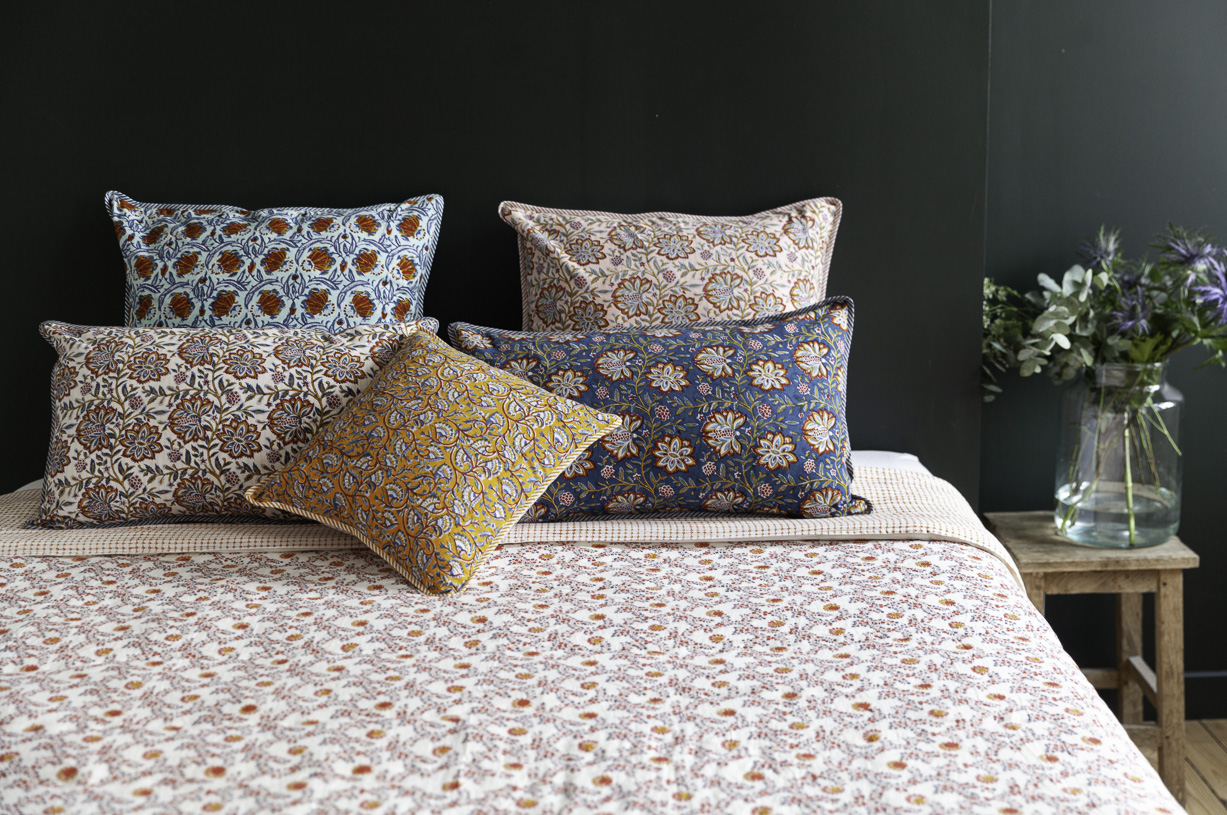 cushions Jamini